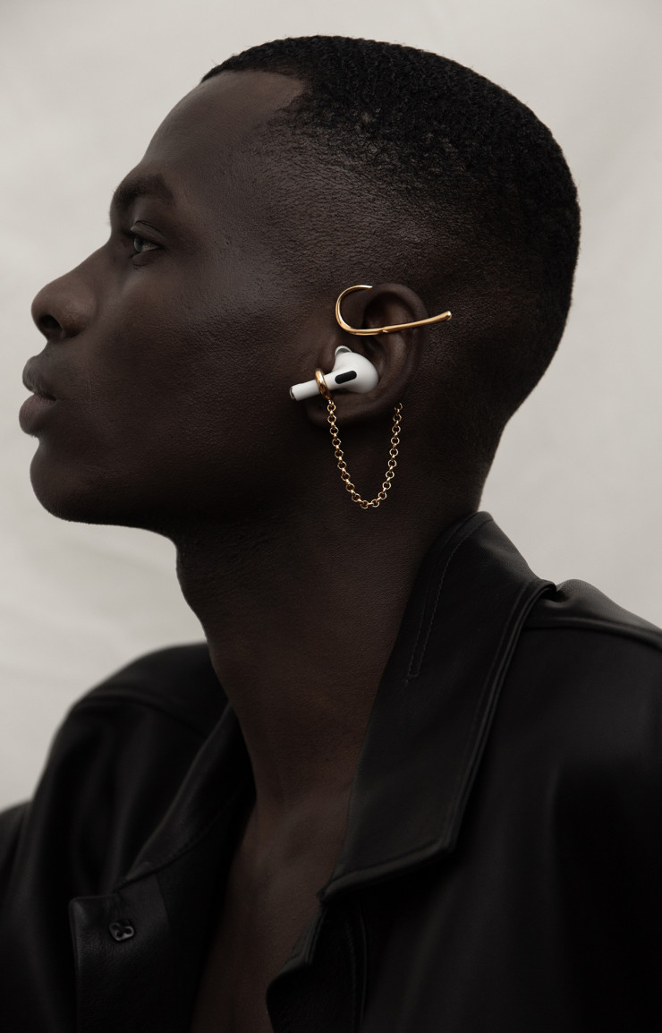 Un bijou d’oreille aussi beau qu’utile.