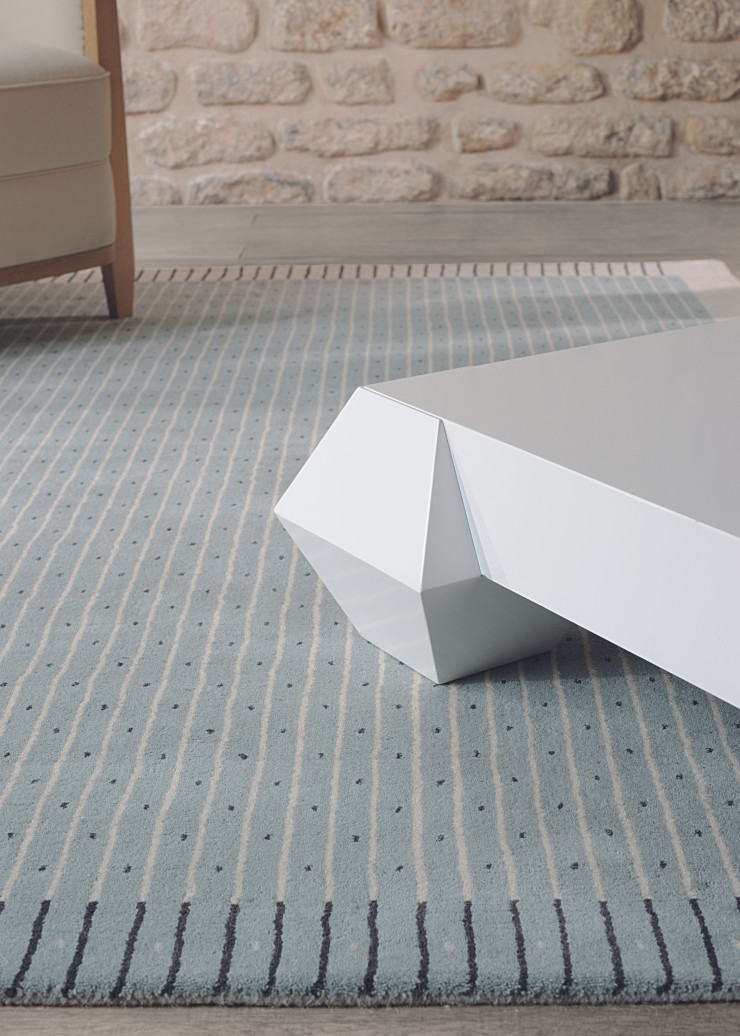Tapis Exclamation (coloris céladon) d’Andrée Putman pour Toulemonde Bochart.
