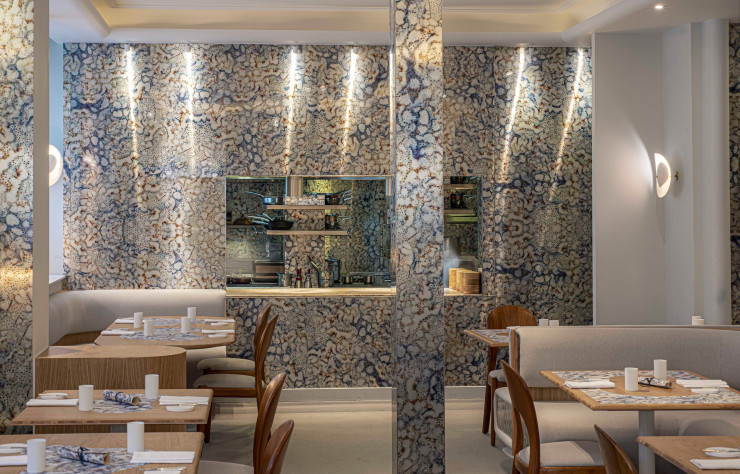 Dans la salle du restaurant Onor de Thierry Marx.