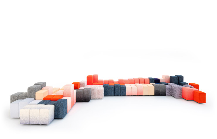 La modularité et la liberté de composition sont infinies. Le designer célèbre ainsi les noces de l’art et du design industriel.