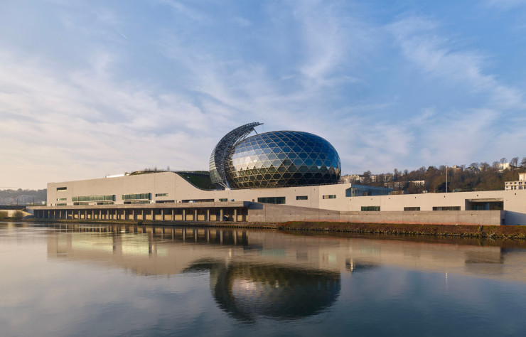 La Seine Musicale (2017), signée Shigeru Ban.