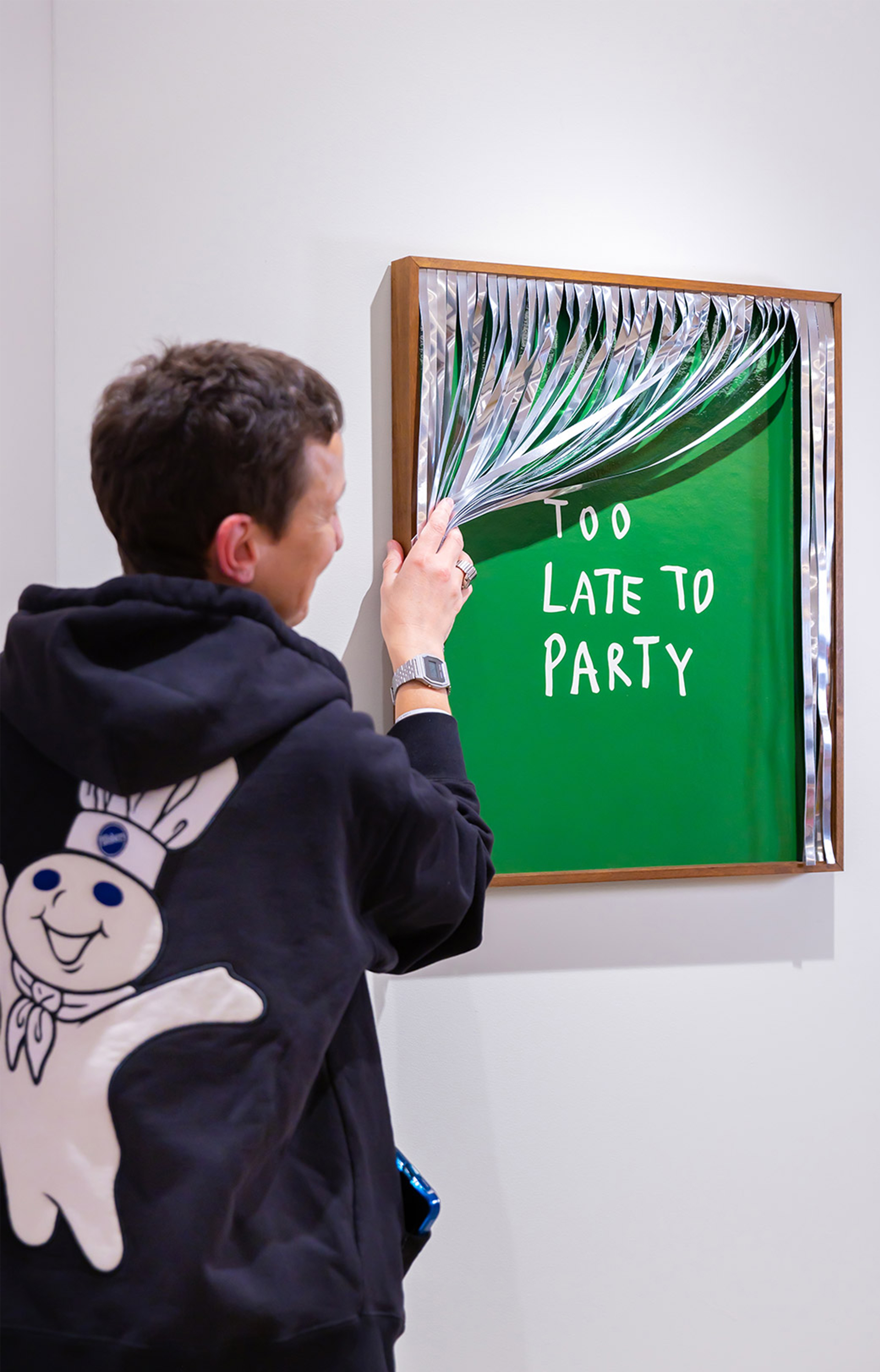 attention-fragile-by-sarah-andelman-sothebys-ideat-2024-too-late-to-party-ines-melia