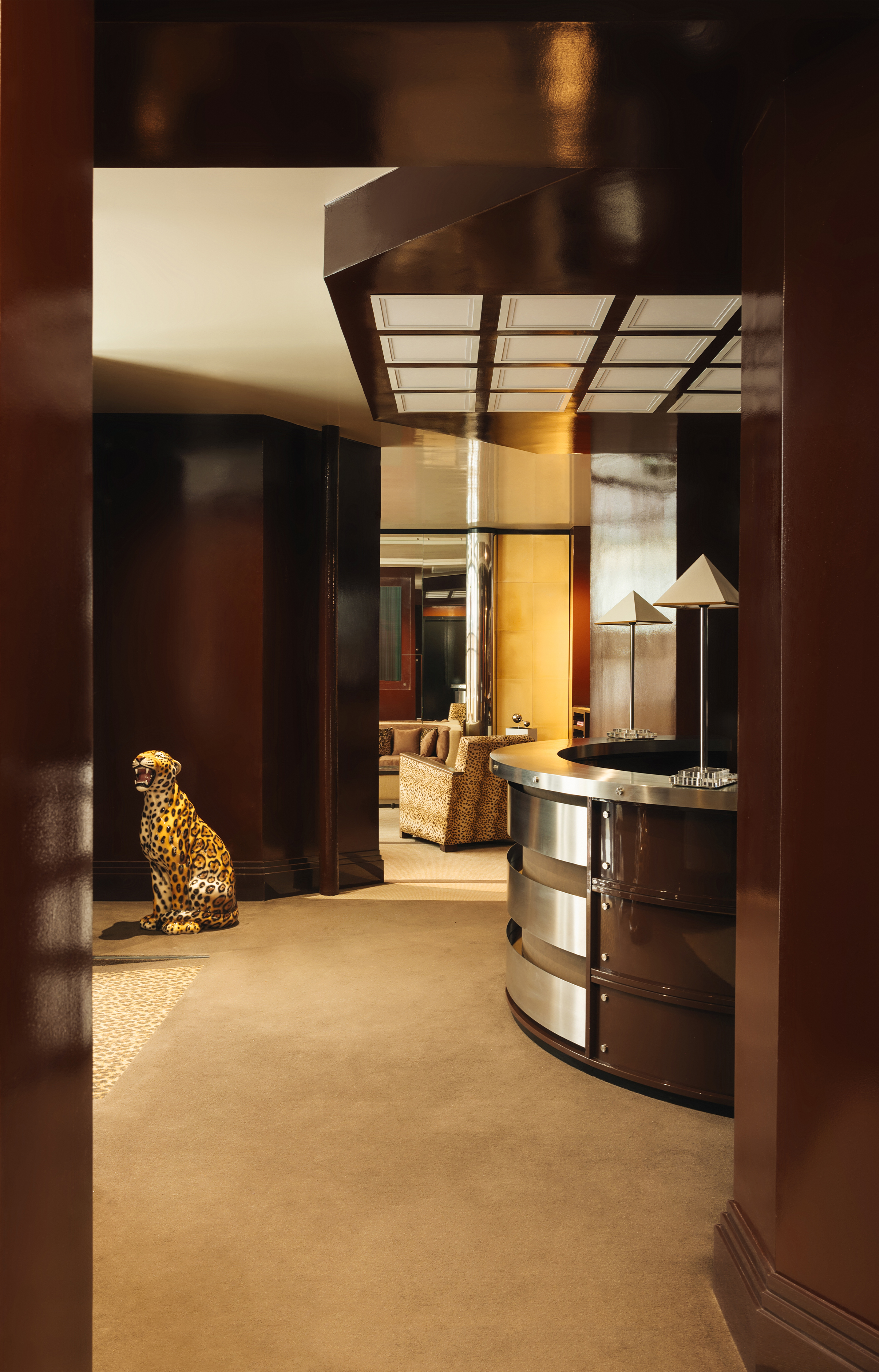 hotel-chateau-deau-necchi-deco-seventies-annees-70-deco-ideat-2024-5