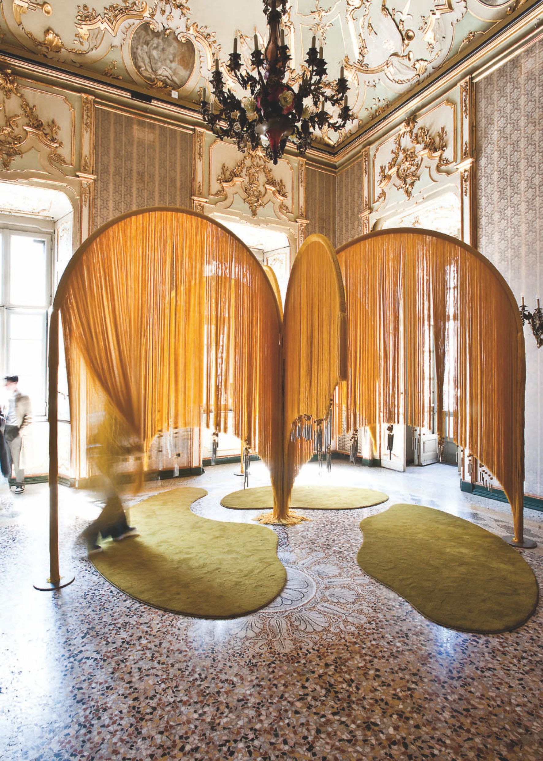 Lors de son passage au Salone del Mobile à la Design Week de Milan 2024, IDEAT a repéré les objets et les tendances de cette saison