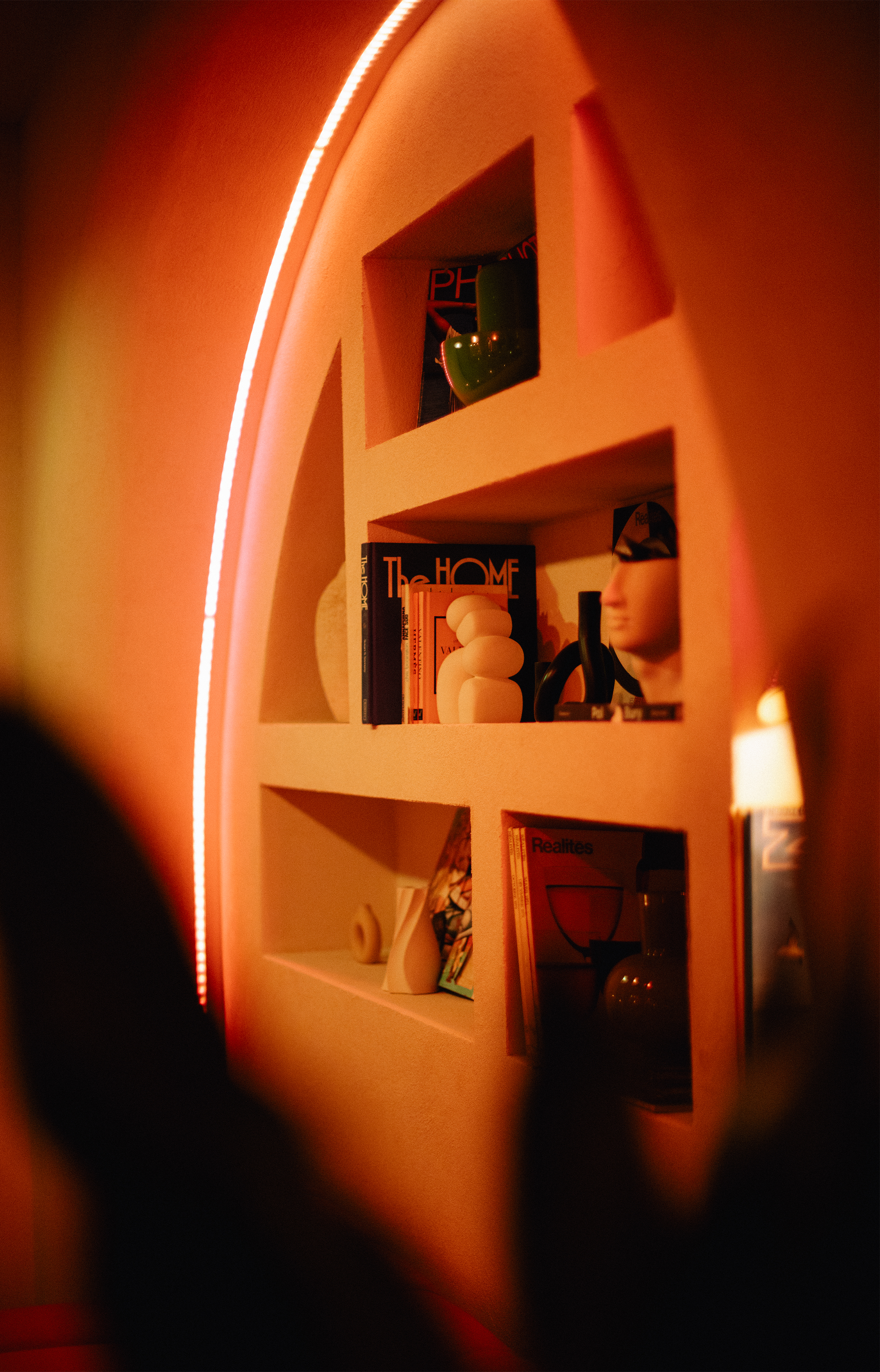 stock-restaurant-deco-seventies-annees-70-deco-ideat-2024-2